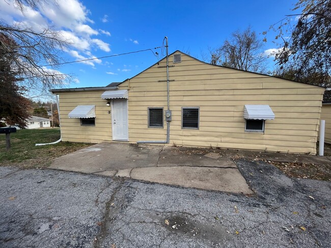 Renovated 3 bedroom 1 Bath with Detached G... - Renovated 3 bedroom 1 Bath with Detached G... Casa