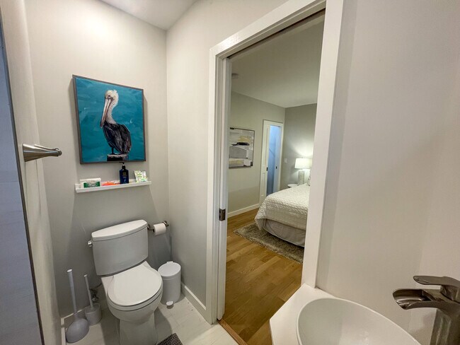 Building Photo - 75 Thorndike St Unit 2 Rental