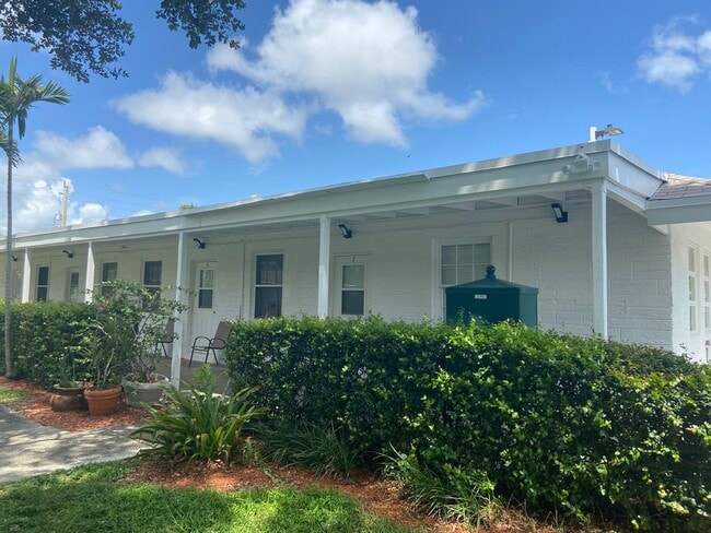 Photo - 3000 NW 5th Ave