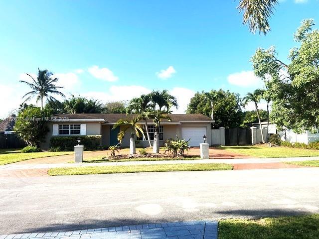 Building Photo - 10320 SW 109th St Rental