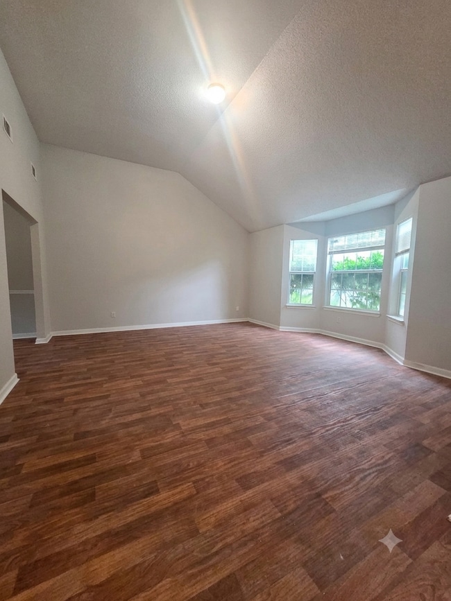 Photo - 5420 Sapphire Cir