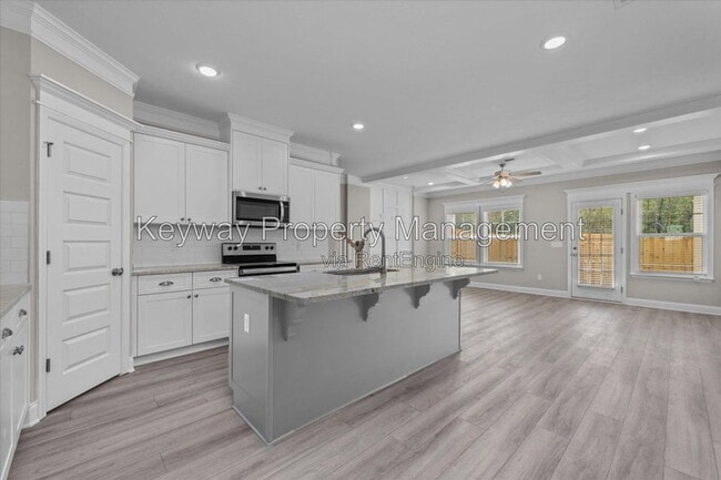 Photo - 1001 Linsmore Ave