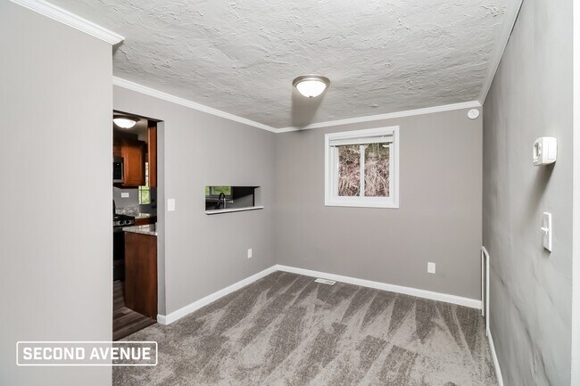 Photo - 127 Stowe Dr
