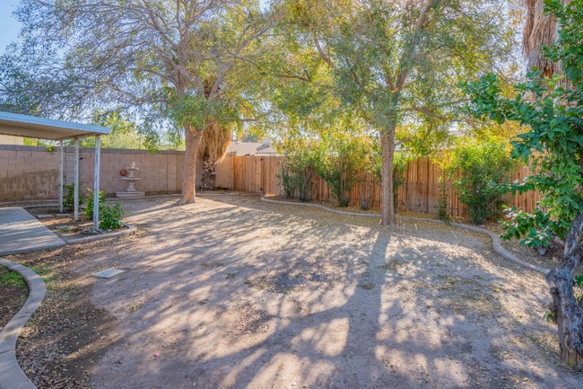 Photo - 2035 E Cornell Dr