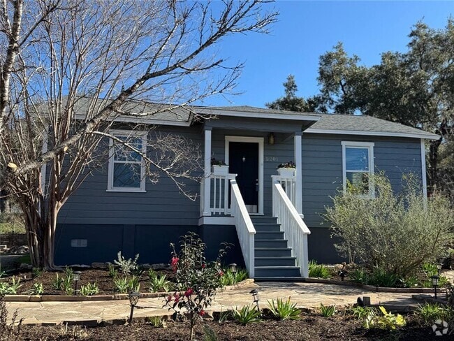 Building Photo - 2201 Indian Creek Rd Rental