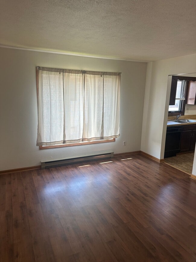 1720 Remington Rd