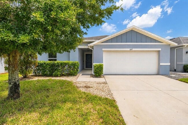 Photo - 1097 Augustus Dr