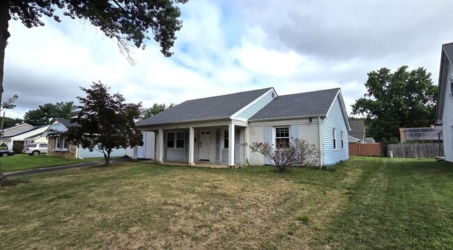 77 Executive Ln