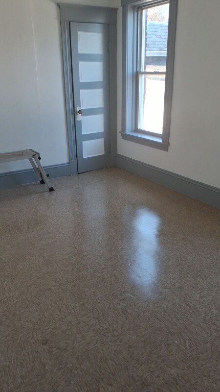 Photo - 37 Clinton Ave Unidad 3R