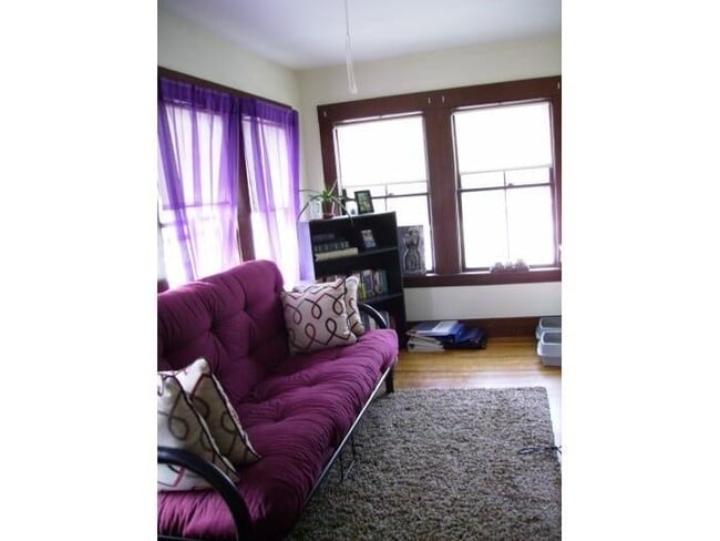 Photo - 165 Concord Rd Unit 2