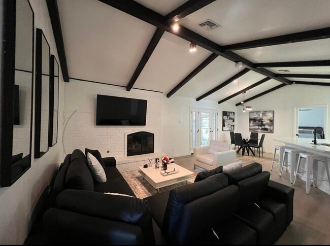 Photo - 4422 Meredith Woods St