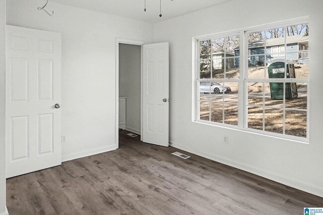 Photo - 6821 65th St S