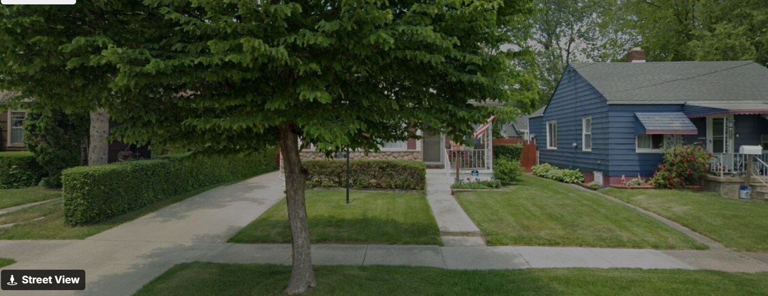 Charming 3BR Family Home with AC & In-Unit Laundry, Pet-Friendly in Flint, MI! - Charming 3BR Family Home with AC & In-Unit Laundry, Pet-Friendly in Flint, MI!