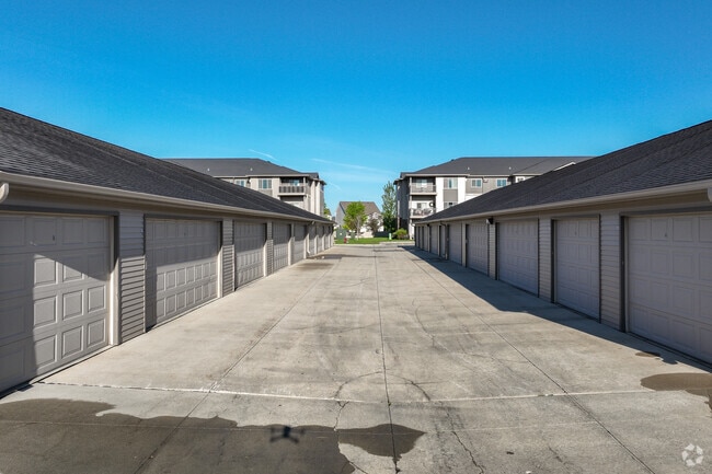 Shadow Bay Apartments