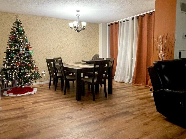 Photo - 1535 Harmon Cove Tower Unit 1535