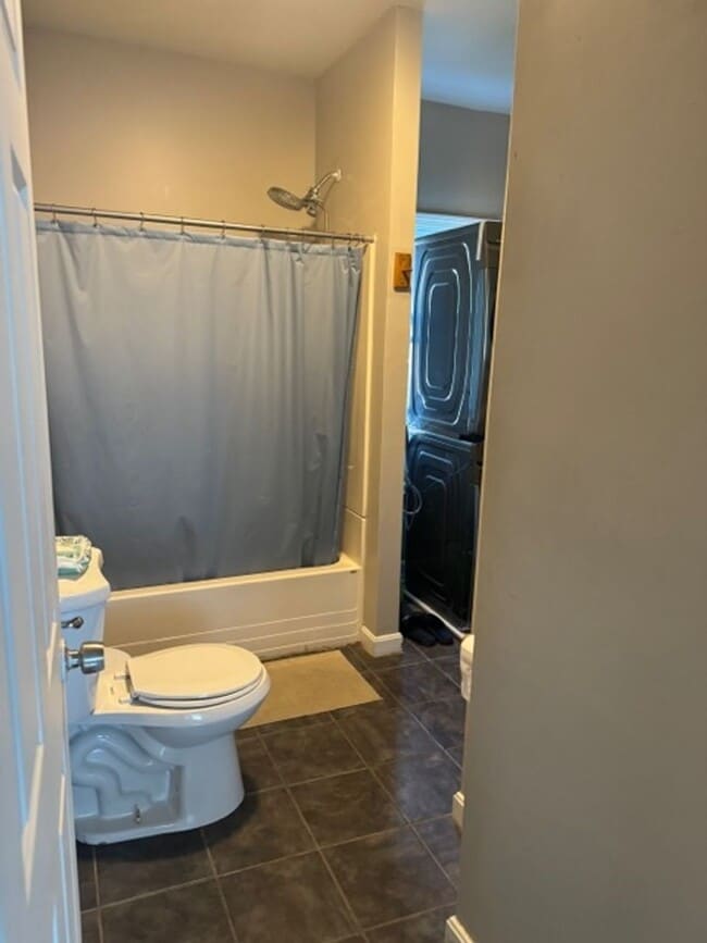 Photo - School Street Unidad 2