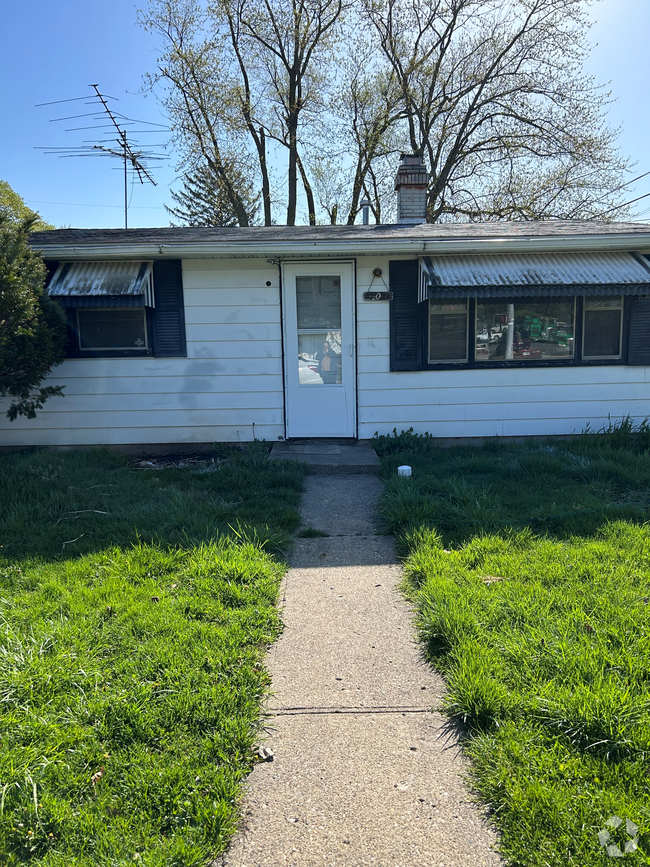 Building Photo - 801 Eastwich Dr Rental