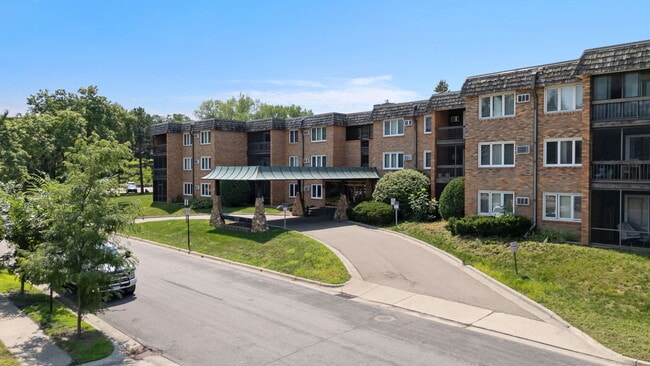 Photo - 3200 Virginia Ave S Unit 209