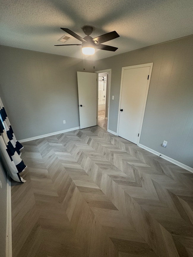Photo - 3 Bed 2 Bath - Florence, AL (