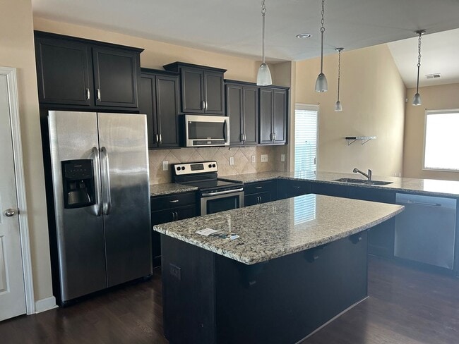 Photo - 2120 Courtland Dr