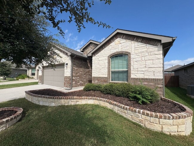 Charming in NWISD with EV Charging - Charming in NWISD with EV Charging
