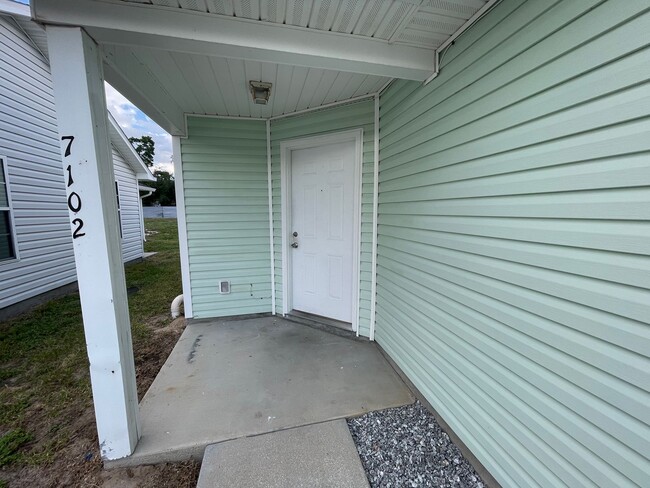 Photo - 7102 N Lagoon Dr Apartamento Unidad 7102 North Lagoon Drive