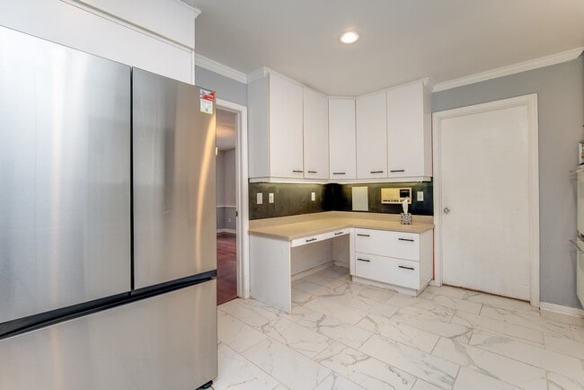 Photo - 3927 Pleasant Valley Dr