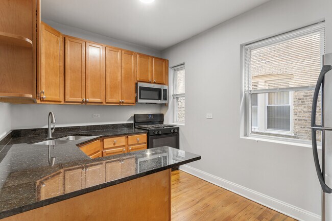 Photo - 7322 N Damen Ave Unit 3