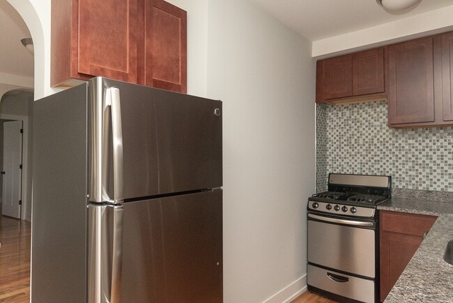 Photo - 564 W Arlington Pl Unit A02W