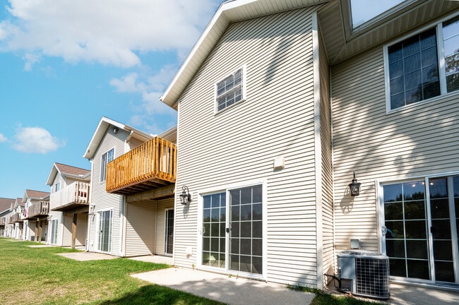 Swede Hill Apartments