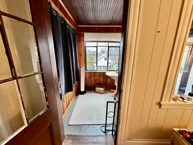 102 Bennett St Unit 2