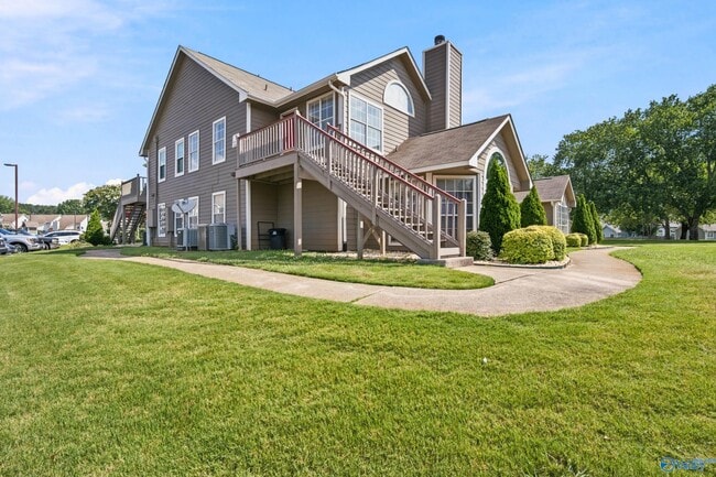 Building Photo - 104 Waters Edge Ln Unit 104