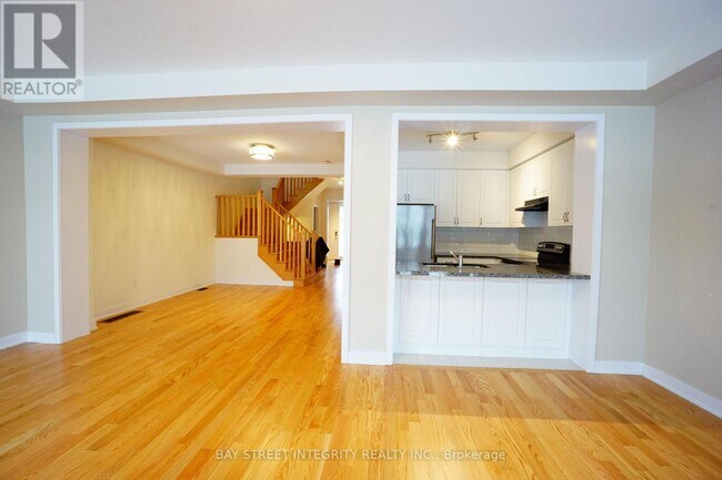 Photo - 49 Badgerow Way