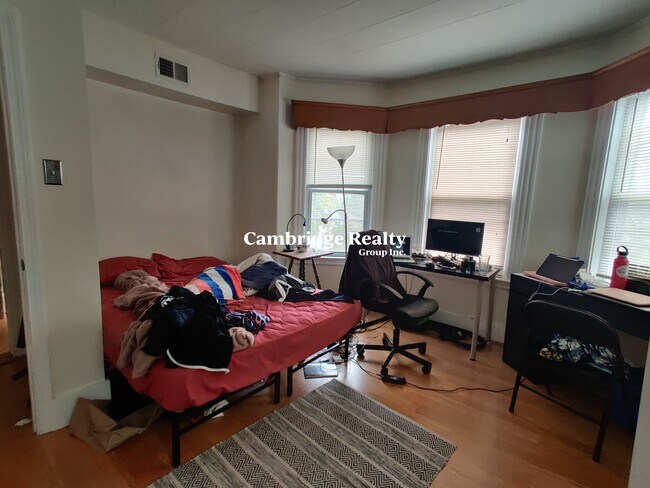 33 Jefferson St Unit 3A