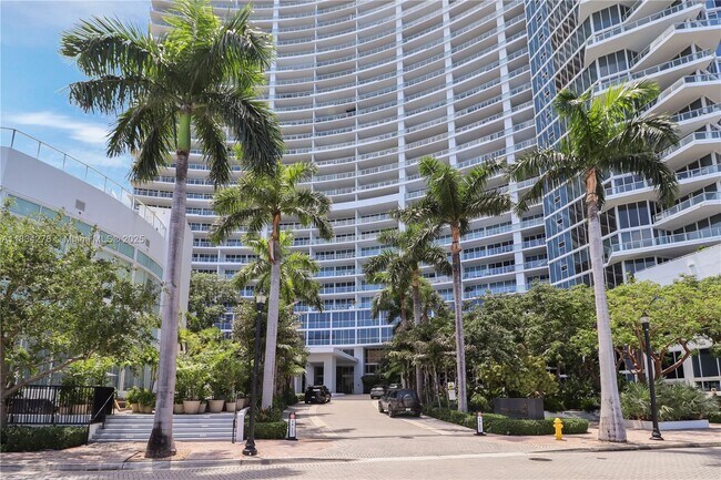 Photo - 2020 N Bayshore Dr Unit 2801