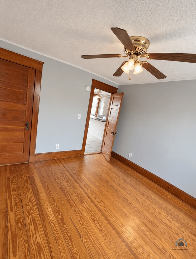 4 Oakhill Terrace Unit 3
