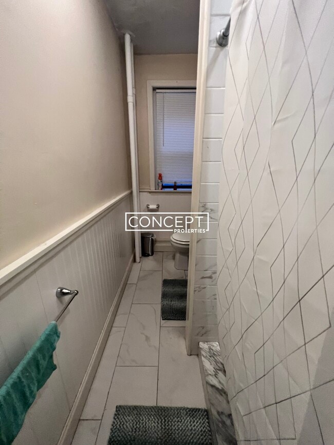 Photo - 19 Peterborough St Unit 4CP