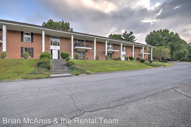 2 br, 2 bath House - 1900 W. Manor Court #C - 2 br, 2 bath House - 1900 W. Manor Court #C