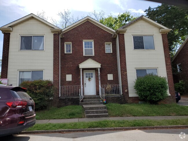 Building Photo - 1418 Park Dr Rental