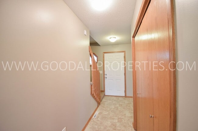 Photo - Great 3 Bedroom, 2.5 Bathroom Home in Ankeny