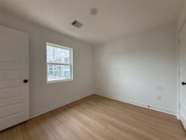 Photo - 3617 Rosalie St Unit 3