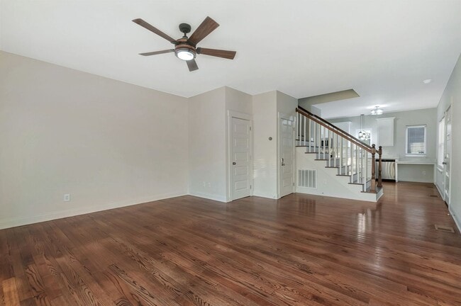 Photo - Modern Living in Downtown Nashville!