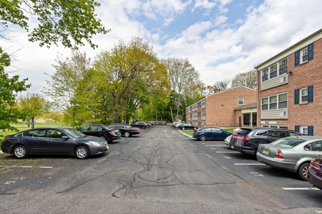 747 Valley Apartments