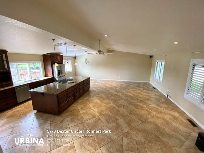 Photo - Spacious 4BR Golf Course Home in Rohnert Park with Open Floor Plan