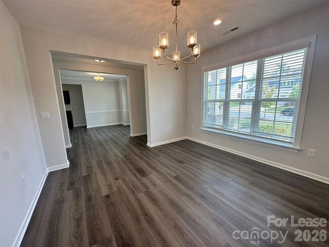 Photo - 1139 Overlake Dr