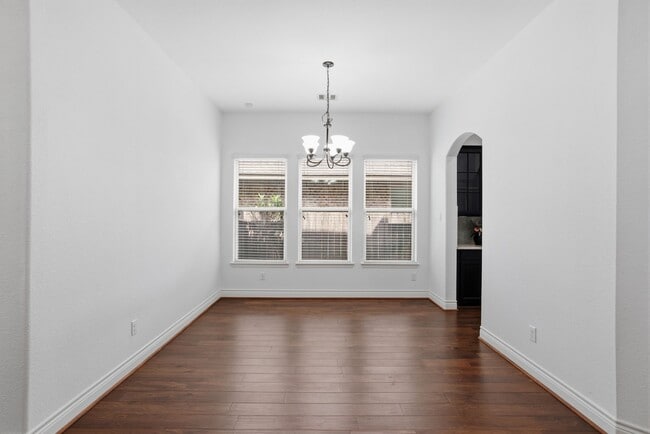 Photo - 135 Deerfield Meadow Dr