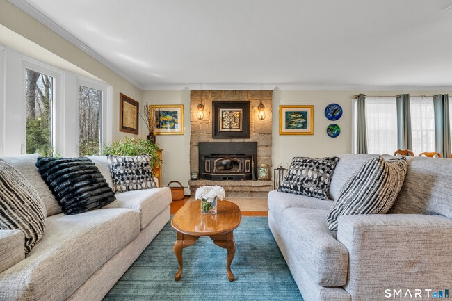 Photo - 51 W Lake Ave