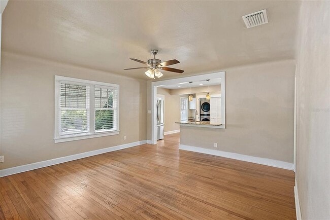 Photo - 769 Kirkwood Terrace N