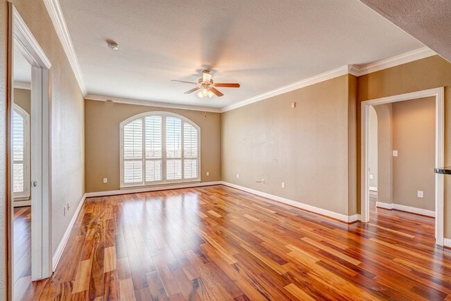 Photo - 2299 Lone Star Dr Unit 446