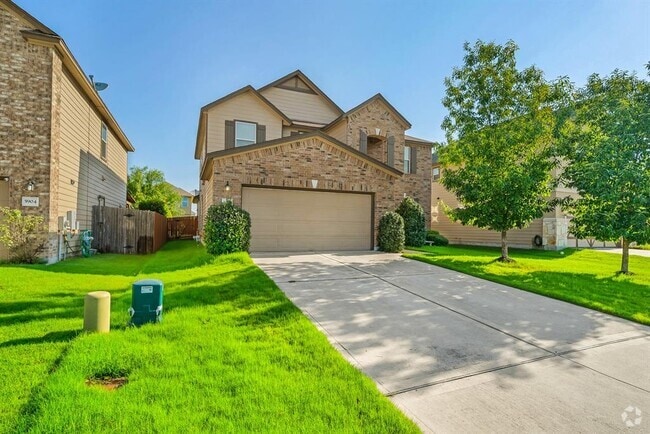 Building Photo - 5908 Pescia St Rental